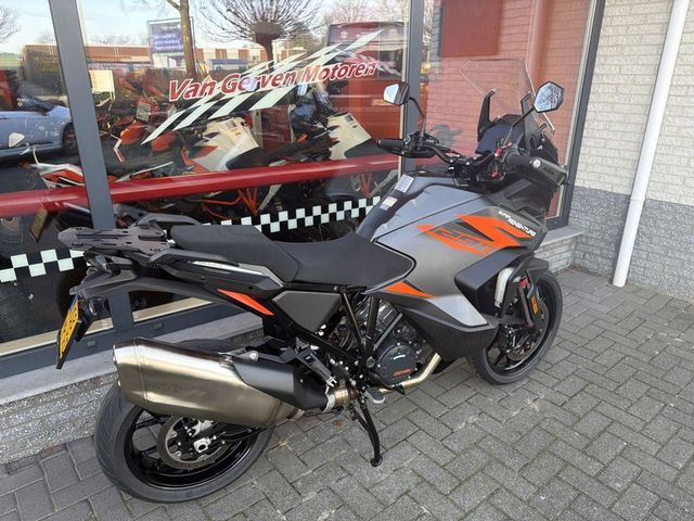 ktm - 1290-super-adventure-s