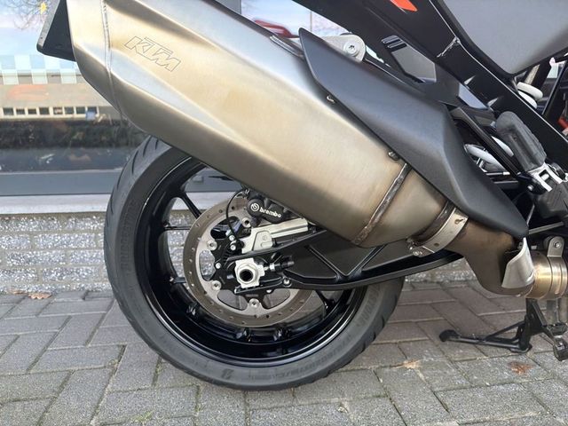 ktm - 1290-super-adventure-s