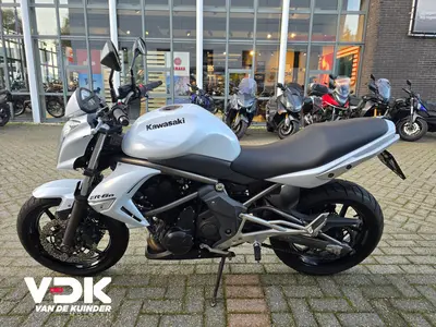 KAWASAKI ER 6 N ABS – foto 3