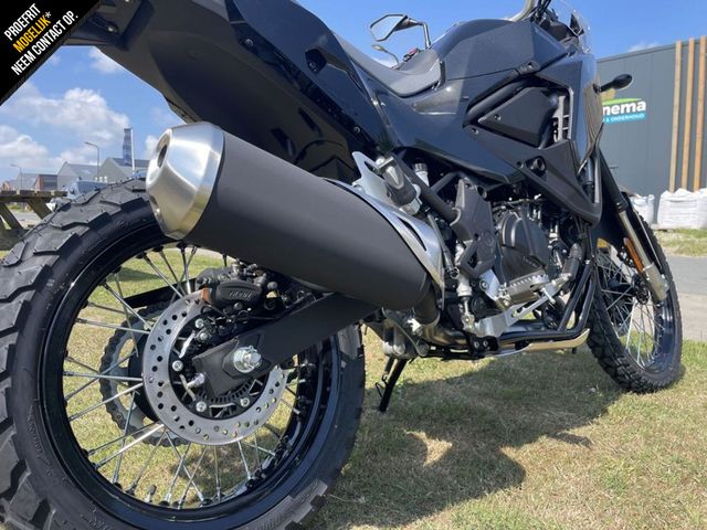 kawasaki - kle-500