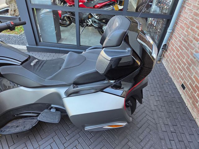 can-am - spyder-rt