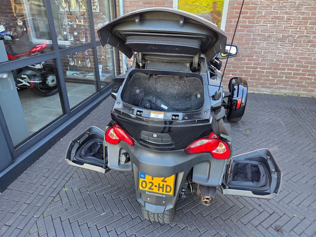 can-am - spyder-rt