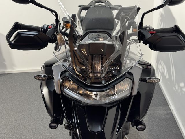 triumph - tiger-1200-gt-pro