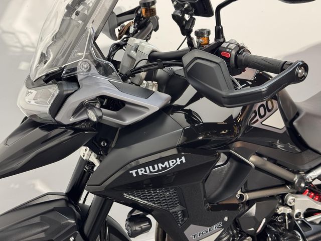 triumph - tiger-1200-gt-pro