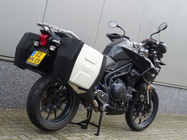 triumph - tiger-explorer