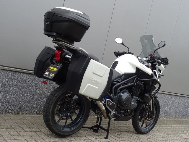 triumph - tiger-explorer