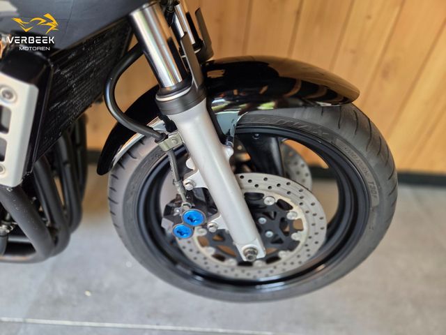 yamaha - fzs-600-fazer