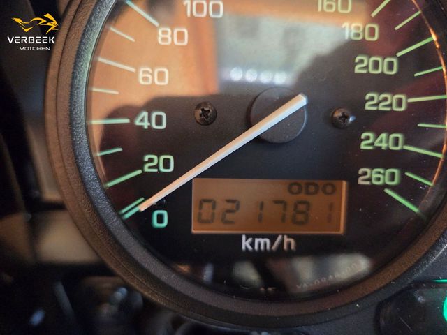 yamaha - fzs-600-fazer