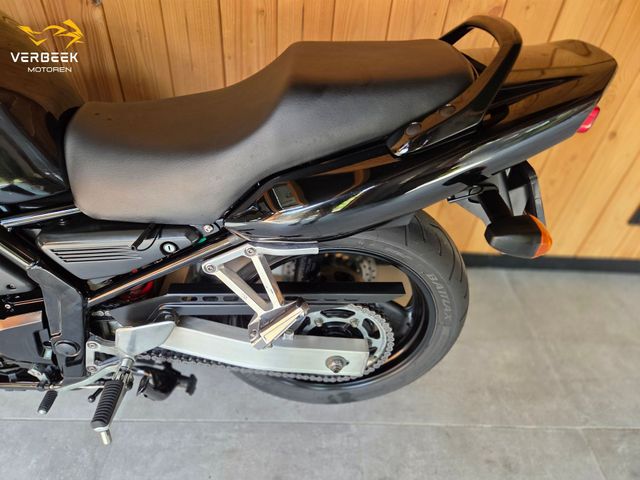 yamaha - fzs-600-fazer