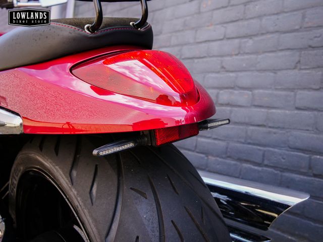 suzuki - intruder-m-1500