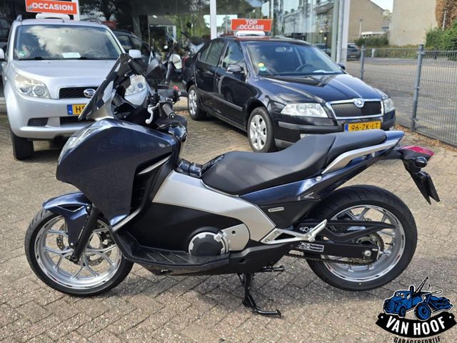 honda - nc-700-d-integra-abs