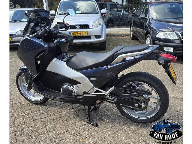 honda - nc-700-d-integra-abs