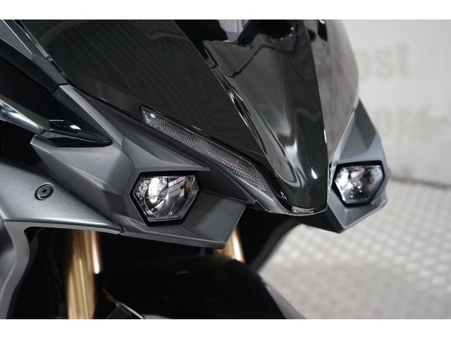 suzuki - gsx-s-1000-gt