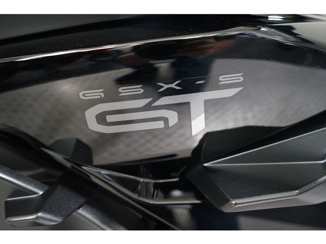 suzuki - gsx-s-1000-gt