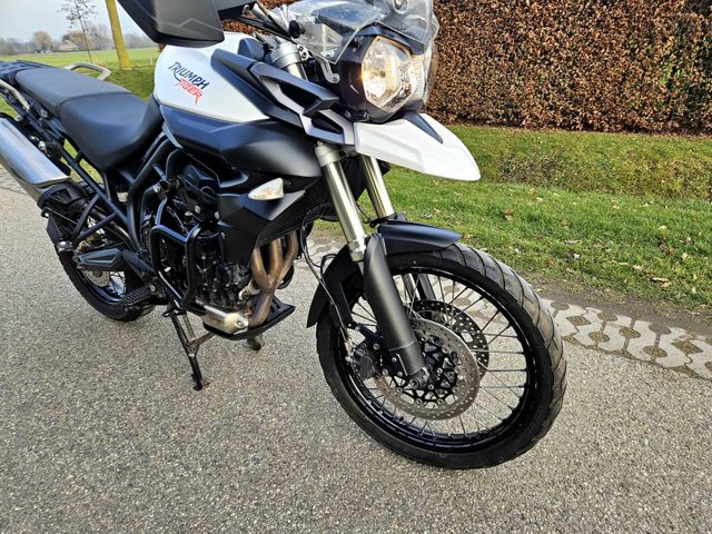 triumph - tiger-800-xc