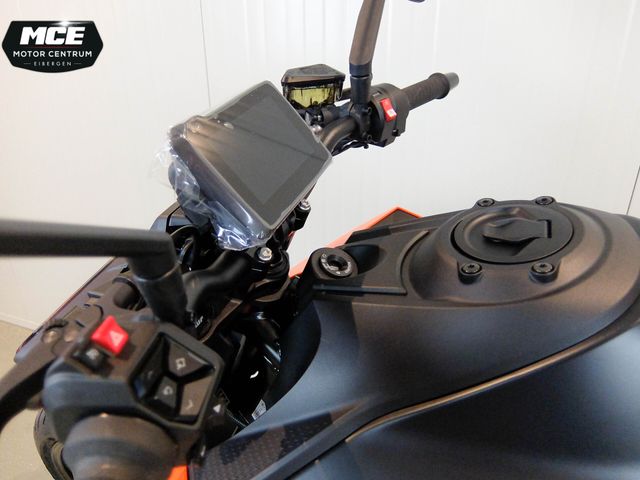 ktm - 990-duke