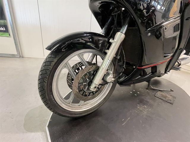 kawasaki - gtr-1000