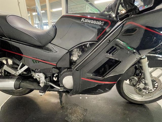 kawasaki - gtr-1000