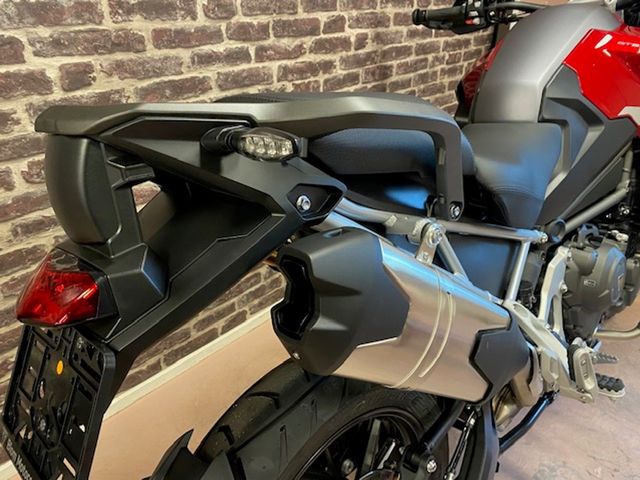 triumph - tiger-1200-gt-explorer