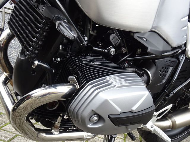 bmw - r-nine-t-pure