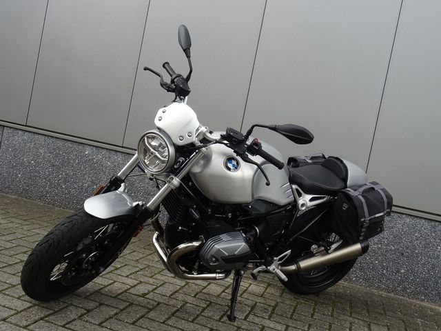 bmw - r-nine-t-pure