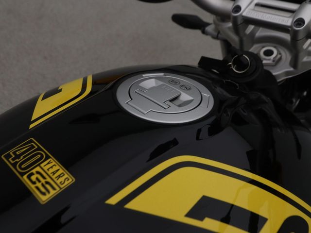 bmw - r-nine-t-urban-gs-40-years-gs-edition