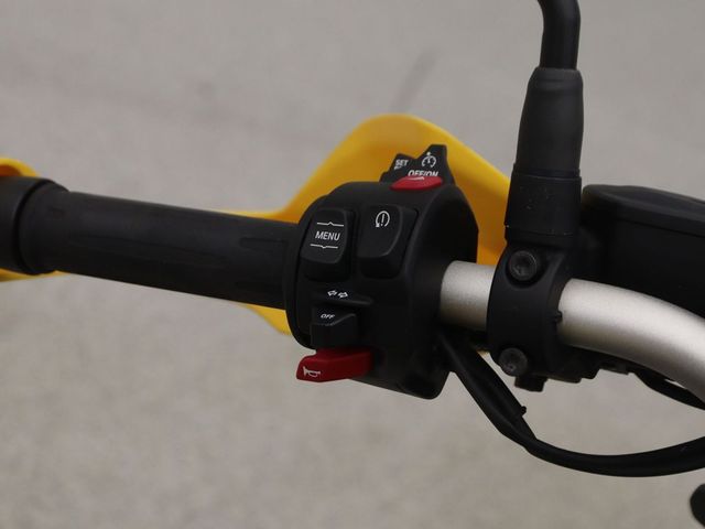 bmw - r-nine-t-urban-gs-40-years-gs-edition