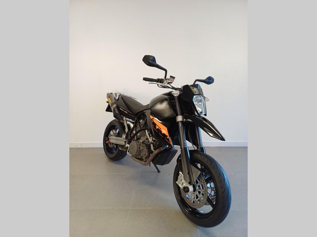 ktm - 990-supermoto-r