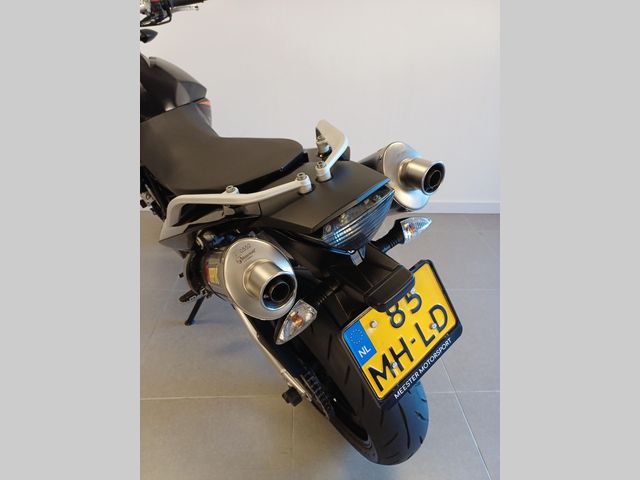 ktm - 990-supermoto-r