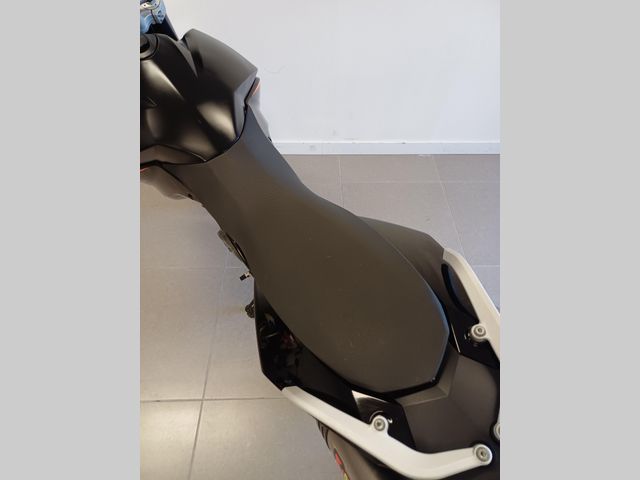 ktm - 990-supermoto-r