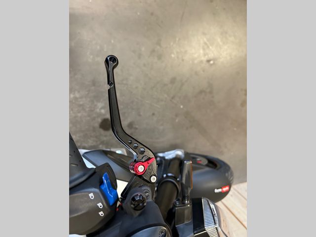 aprilia - shiver-900