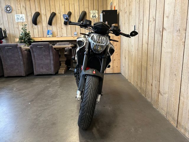 aprilia - shiver-900