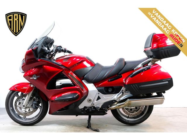honda - st-1300-pan-european