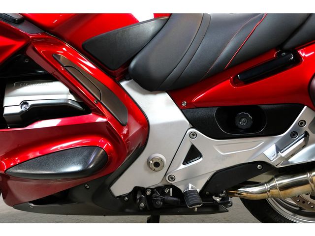 honda - st-1300-pan-european