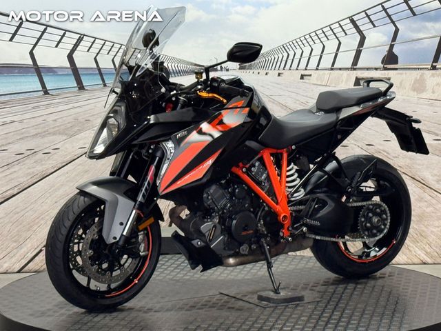 ktm - 1290-super-duke-gt