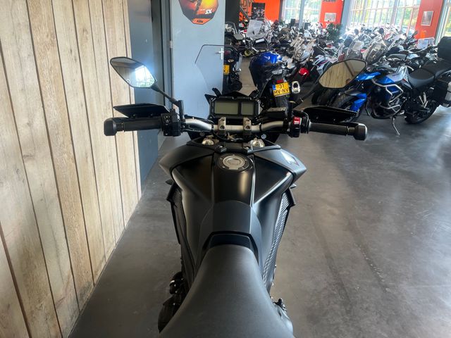 yamaha - tracer-900-abs
