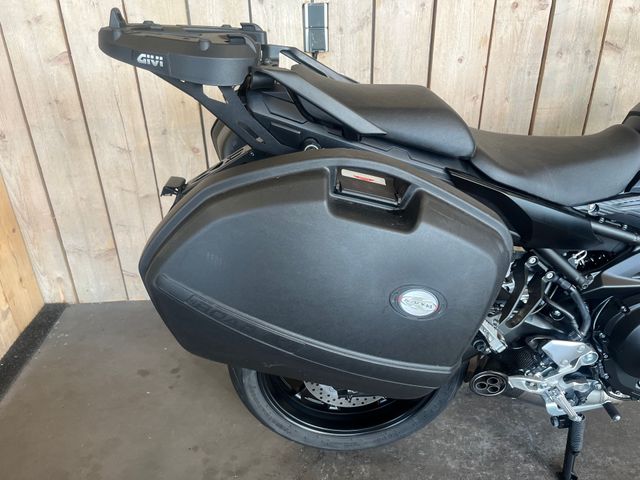 yamaha - tracer-900-abs