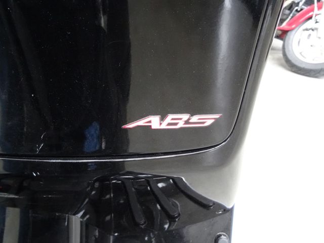 vespa - gts-250-ie-abs