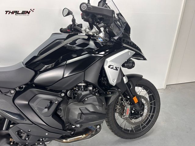 bmw - r-1300-gs-triple-black