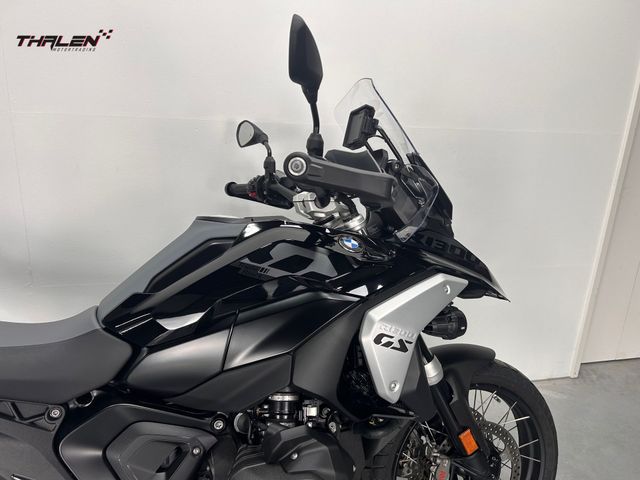 bmw - r-1300-gs-triple-black