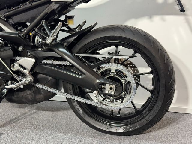 yamaha - xsr-900-abs