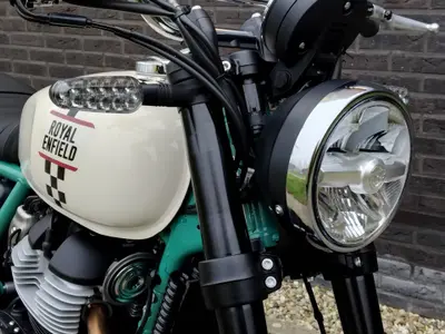 ROYAL ENFIELD BEAR 650 – foto 2