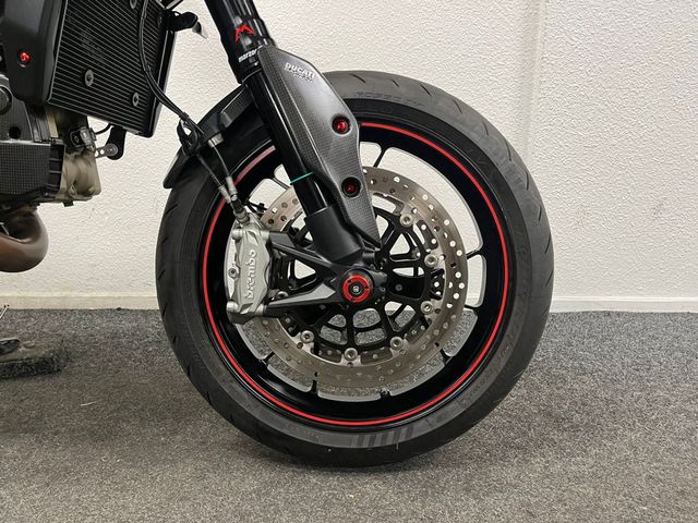 ducati - hypermotard-821