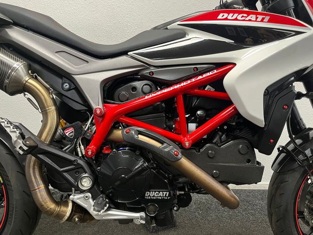 ducati - hypermotard-821