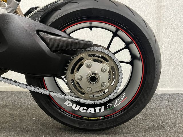ducati - hypermotard-821