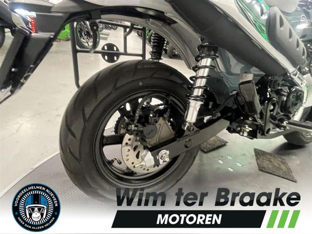 honda - st-125-dax