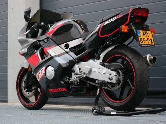 honda - cbr-600-f