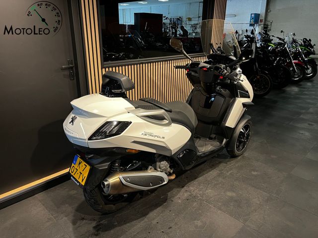 peugeot - metropolis-400