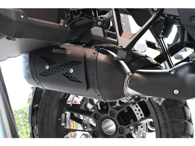 bmw - r-1300-gs-adventure