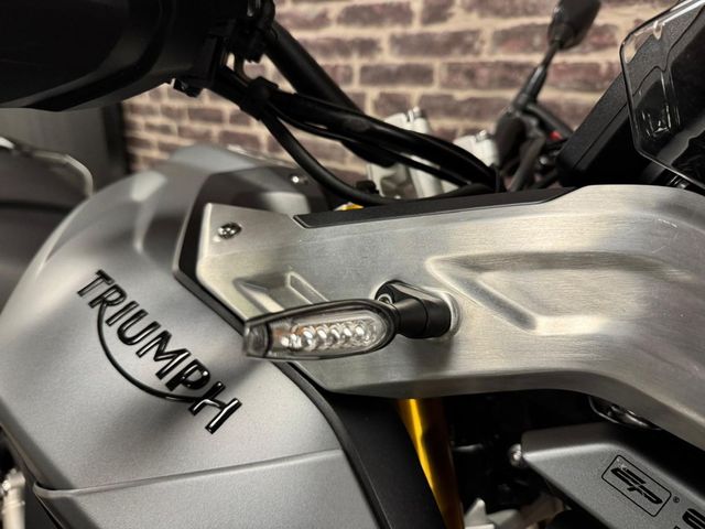 triumph - tiger-900-rally-pro